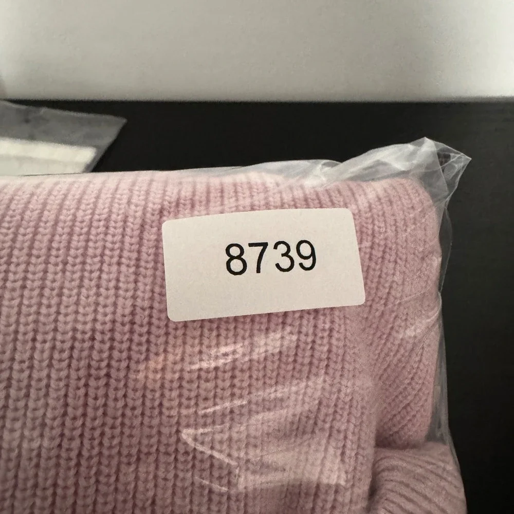 Lululemon Pink Merino Wool Blend Ribbed Crewneck Sweater LW3GKAS Women Size 8